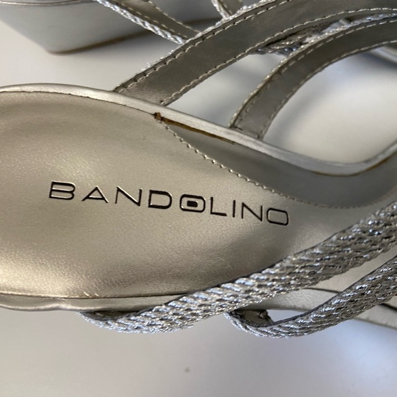 Bandolino, silver sandal, wedge heels, size 6 women’s - Picture 3 of 6